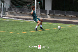 <a href="https://st.getinfootball.com/albums/1096410/689736b51361a_1920.jpg" target="_blank">Download original</a>