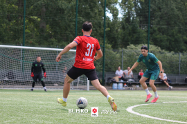<a href="https://st.getinfootball.com/albums/1096410/6897372589f87_1920.jpg" target="_blank">Download original</a>