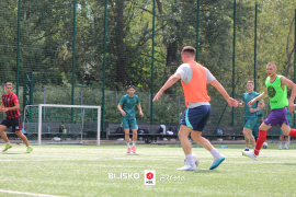 <a href="https://st.getinfootball.com/albums/1096410/68973767cfaa6_1920.jpg" target="_blank">Download original</a>