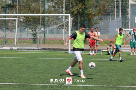 <a href="https://st.getinfootball.com/albums/1096412/6897395ea6742_1920.jpg" target="_blank">Download original</a>