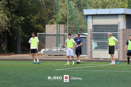 <a href="https://st.getinfootball.com/albums/1096412/6897398553fcf_1920.jpg" target="_blank">Download original</a>