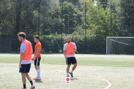 <a href="https://st.getinfootball.com/albums/1096413/689739902f3e7_1920.jpg" target="_blank">Download original</a>