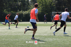 <a href="https://st.getinfootball.com/albums/1096413/689739dc89978_1920.jpg" target="_blank">Download original</a>