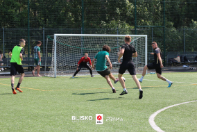 KOLEJKA 4 FENNECS FC 	7 : 6 	FC HELLZONE 
