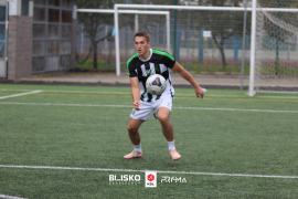 <a href="https://st.getinfootball.com/albums/1096416/68973c01126d1_1920.jpg" target="_blank">Download original</a>