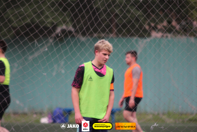 <a href="https://st.getinfootball.com/albums/1096545/689ca0d1237c3_1920.jpg" target="_blank">Завантажити оригінал</a>