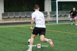 <a href="https://st.getinfootball.com/albums/1096556/689dd3c7693f4_1920.jpg" target="_blank">Download original</a>