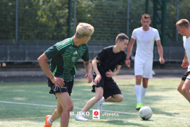 <a href="https://st.getinfootball.com/albums/1096557/689dd380820d9_1920.jpg" target="_blank">Download original</a>