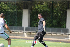 <a href="https://st.getinfootball.com/albums/1096558/689dd3d2106ac_1920.jpg" target="_blank">Download original</a>