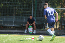 <a href="https://st.getinfootball.com/albums/1096560/689dd5874f28f_1920.jpg" target="_blank">Download original</a>