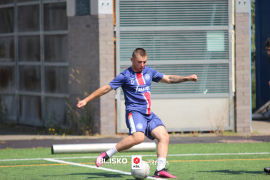 <a href="https://st.getinfootball.com/albums/1096560/689dd640023e1_1920.jpg" target="_blank">Download original</a>