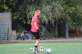<a href="https://st.getinfootball.com/albums/1096562/689dd73ef2cb3_1920.jpg" target="_blank">Download original</a>