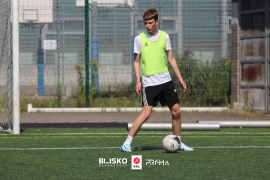 <a href="https://st.getinfootball.com/albums/1096564/689dd8a63a2f4_1920.jpg" target="_blank">Download original</a>