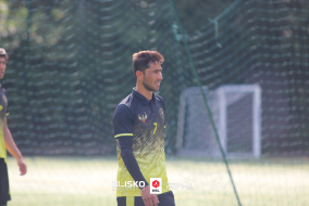 <a href="https://st.getinfootball.com/albums/1096565/689dd7779f9c5_1920.jpg" target="_blank">Download original</a>