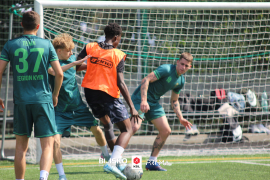 <a href="https://st.getinfootball.com/albums/1096565/689dd7d933ab0_1920.jpg" target="_blank">Download original</a>
