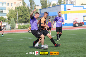 <a href="https://st.getinfootball.com/albums/1096607/68a3188bece77_1920.jpg" target="_blank">Завантажити оригінал</a>