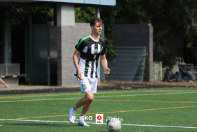 <a href="https://st.getinfootball.com/albums/1096688/68a83ffda5333_1920.jpg" target="_blank">Download original</a>