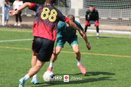 <a href="https://st.getinfootball.com/albums/1096689/68a8410049518_1920.jpg" target="_blank">Download original</a>