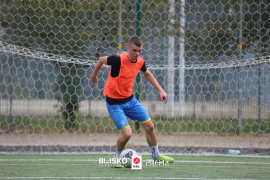 <a href="https://st.getinfootball.com/albums/1096690/68a8411446b16_1920.jpg" target="_blank">Download original</a>