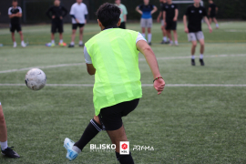 <a href="https://st.getinfootball.com/albums/1096693/68a8450660064_1920.jpg" target="_blank">Download original</a>