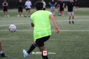 <a href="https://st.getinfootball.com/albums/1096693/68a8450660064_1920.jpg" target="_blank">Download original</a>