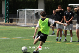 <a href="https://st.getinfootball.com/albums/1096693/68a8457d7130f_1920.jpg" target="_blank">Download original</a>