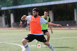 <a href="https://st.getinfootball.com/albums/1096697/68a846775cd9f_1920.jpg" target="_blank">Download original</a>