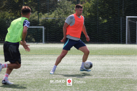 <a href="https://st.getinfootball.com/albums/1096697/68a84689a8447_1920.jpg" target="_blank">Download original</a>