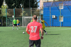 <a href="https://st.getinfootball.com/albums/1096698/68a9d6b5554ea_1920.jpeg" target="_blank">Завантажити оригінал</a>