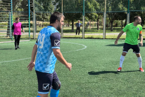 <a href="https://st.getinfootball.com/albums/1096700/68a9d9a135e04_1920.jpeg" target="_blank">Завантажити оригінал</a>