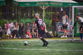 <a href="https://st.getinfootball.com/albums/1096702/68ab93438c9ec_1920.jpg" target="_blank">Завантажити оригінал</a>