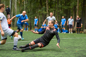 <a href="https://st.getinfootball.com/albums/1096714/68ad84c0475e2_1920.jpg" target="_blank">Завантажити оригінал</a>