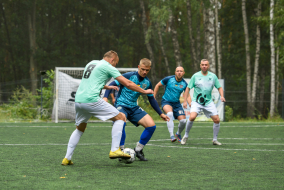 <a href="https://st.getinfootball.com/albums/1096715/68ad85706c6b5_1920.jpg" target="_blank">Завантажити оригінал</a>