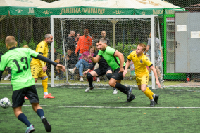 <a href="https://st.getinfootball.com/albums/1096718/68ad87c7454e0_1920.jpg" target="_blank">Завантажити оригінал</a>