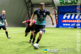 <a href="https://st.getinfootball.com/albums/1096752/68af03882a07d_1920.jpg" target="_blank">Завантажити оригінал</a>