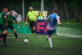 <a href="https://st.getinfootball.com/albums/1096757/68af92b9a78ff_1920.jpg" target="_blank">Завантажити оригінал</a>