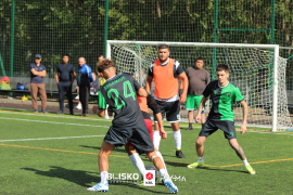 <a href="https://st.getinfootball.com/albums/1096771/68afa785c2196_1920.jpg" target="_blank">Download original</a>