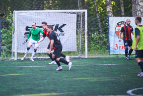 <a href="https://st.getinfootball.com/albums/1096782/68b3f9e75a9ae_1920.jpg" target="_blank">Завантажити оригінал</a>