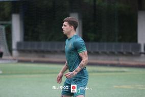 <a href="https://st.getinfootball.com/albums/1096868/68b77178c3c95_1920.jpg" target="_blank">Download original</a>