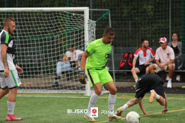 <a href="https://st.getinfootball.com/albums/1096871/68b77610deef2_1920.jpg" target="_blank">Download original</a>