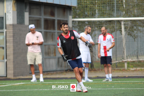 <a href="https://st.getinfootball.com/albums/1096873/68b77897e0f71_1920.jpg" target="_blank">Download original</a>