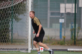 KOLEJKA 8  Uzbek Strikers	        4 : 4 (1:3)	Ukraine United