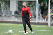 <a href="https://st.getinfootball.com/albums/1096876/68b839f103f86_1920.jpg" target="_blank">Download original</a>