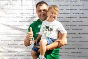 <a href="https://st.getinfootball.com/albums/1096885/68b83ad2d24bf_1920.jpg" target="_blank">Завантажити оригінал</a>
