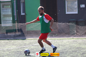 <a href="https://st.getinfootball.com/albums/1096946/68be99827e9fb_1920.jpg" target="_blank">Завантажити оригінал</a>