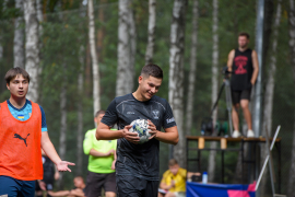 <a href="https://st.getinfootball.com/albums/1096971/68beb164ad7af_1920.jpg" target="_blank">Завантажити оригінал</a>