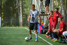 <a href="https://st.getinfootball.com/albums/1096974/68beb36885a9a_1920.jpg" target="_blank">Завантажити оригінал</a>