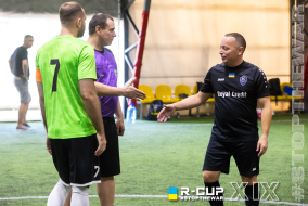 <a href="https://st.getinfootball.com/albums/1097029/68c059a1138ef_1920.jpg" target="_blank">Завантажити оригінал</a>