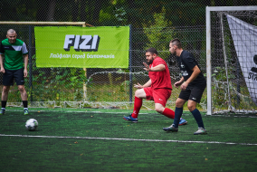 <a href="https://st.getinfootball.com/albums/1097057/68c3f5a3bbfa2_1920.jpg" target="_blank">Завантажити оригінал</a>
