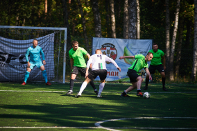 <a href="https://st.getinfootball.com/albums/1097060/68c40077a0ee5_1920.jpg" target="_blank">Завантажити оригінал</a>